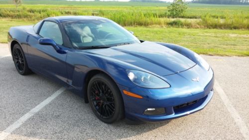 2007 chevrolet corvette c6 one owner 11,300 miles