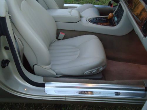1999 Jaguar XK8 Base Convertible 2-Door 4.0L, image 14
