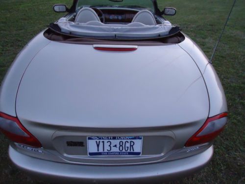 1999 Jaguar XK8 Base Convertible 2-Door 4.0L, image 19