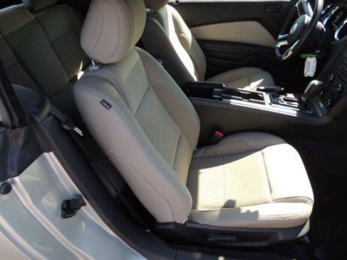 2014 ford mustang v6