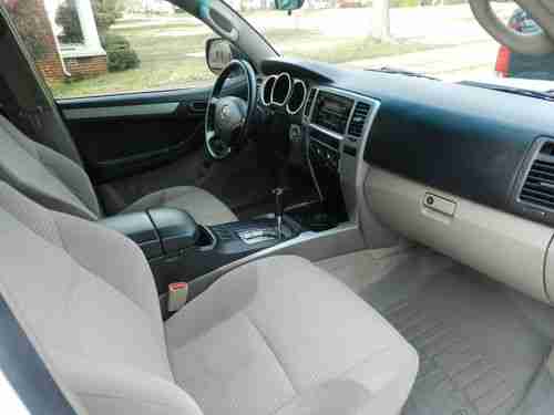 2004 Toyota 4Runner SR5 Sport Utility 4-Door 4.0L, US $10,500.00, image 2