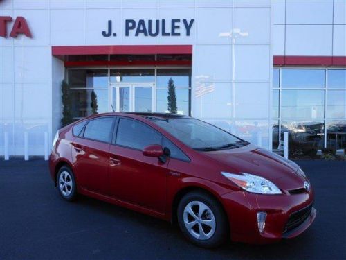2014 toyota prius three