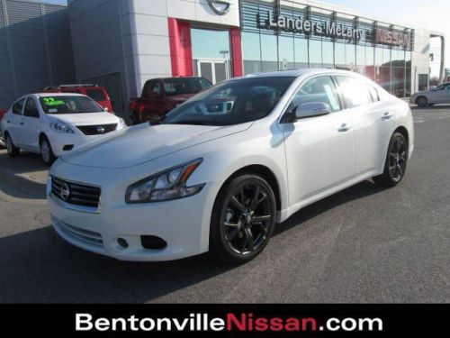 2014 nissan maxima sv