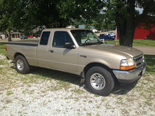 1999 ford ranger xlt extended cab pickup 2-door 4.0l