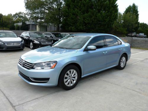 2013 volkswagen passat 4-door 2.5l aluminum wheels 24000 miles