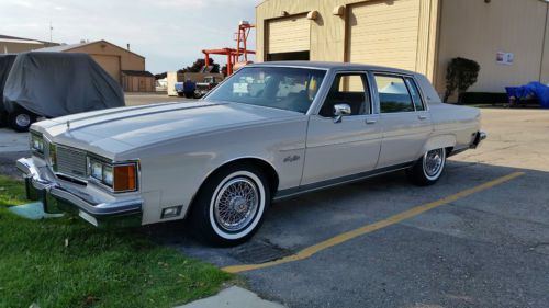 1984 oldsmobile 98 - 1 owner car - 65k miles - beautiful car