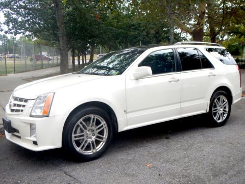 NO RESERVE! AWD, Navigation, DVD, parktronic, 20' wheel package, panoramic roof!, image 2