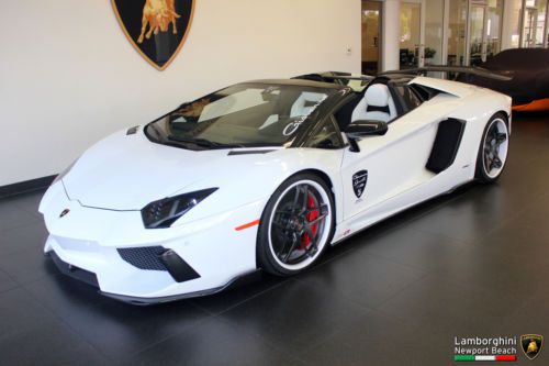 Lp 700-4 roadster, white on white/black, carbon fiber loaded, extremely unique