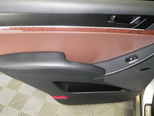 Limited 3.8L Leather seats Traction control - ABS and driveline Clock - In-dash, US $14,999.00, image 26