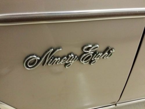 1983 Oldsmobile Nintey-Eight Regency Coupe, image 11