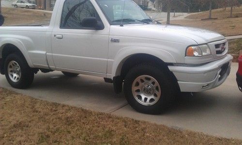 2002 mazda b3000 ds standard cab pickup 2-door 3.0l