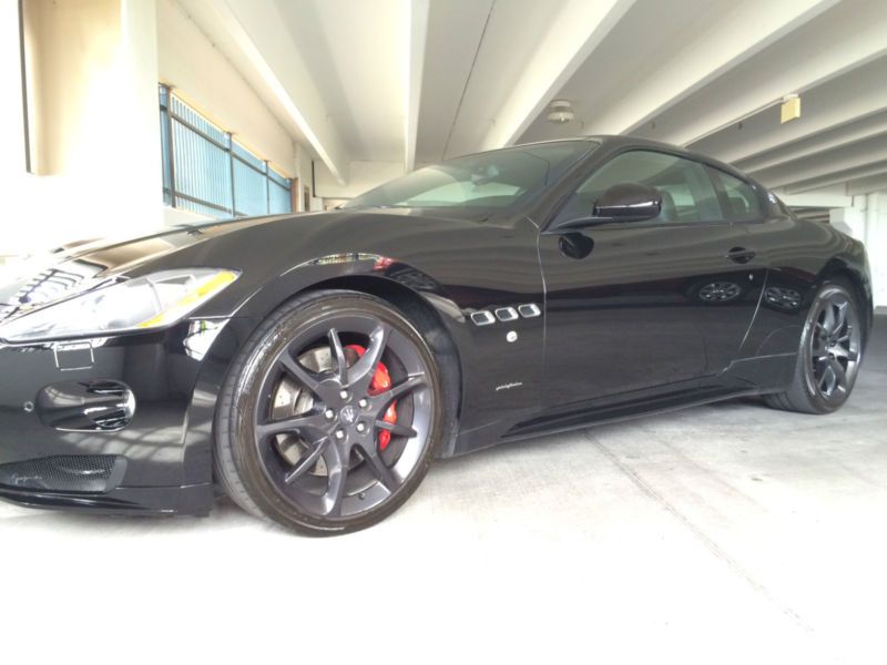 2011 maserati gran turismo