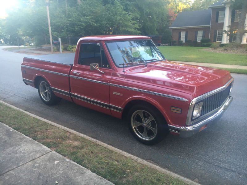 1971 Chevrolet Suburban, US $10,600.00, image 2