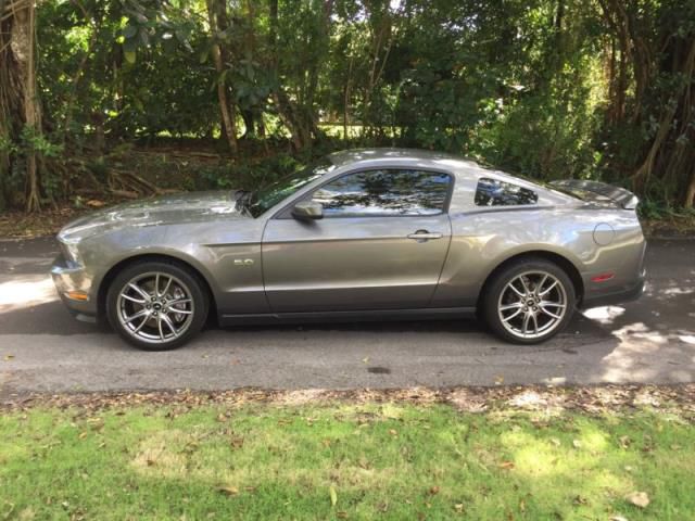 2011 ford mustang gt premium coupe 2-door