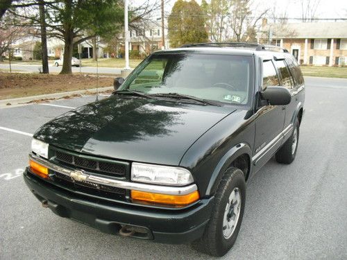 2002 chevrolet blazer ls,4x4,auto,4dr,cd,loaded,no reserve!!1