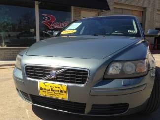 2005 volvo s40