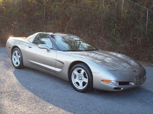 Chevy vette silver automatic 2 owner