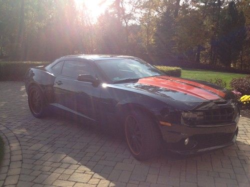 2010 chevrolet camaro ss coupe 2-door 6.2l