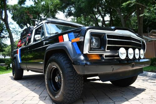 Jeep J-10