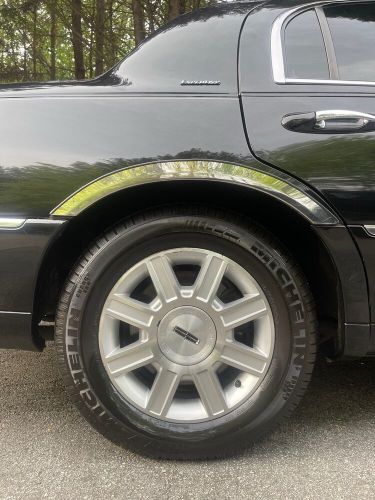 2008 lincoln town car executive