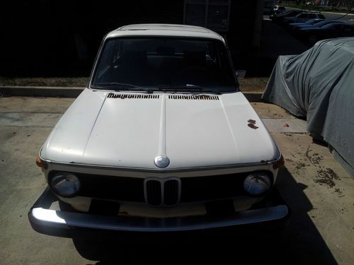 1976 bmw 2002 base coupe 2-door 2.0l 4spd sunroof