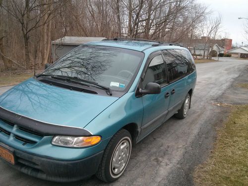 1996 dodge grand caravan se 67k miles!!! no reserve!!!