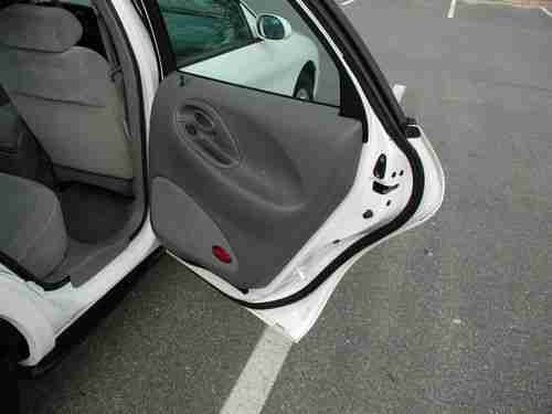 Nice one owner non smoker's car. Runs and drives excellent., US $2,495.00, image 13