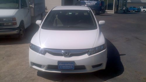 2011 honda civic gx sedan 4-door 1.8l