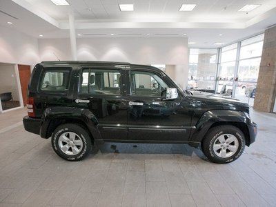 SUV 3.7L CD 3.7L V6 ENGINE Rear Wheel Drive Power Steering Temporary Spare Tire, US $15,995.00, image 8