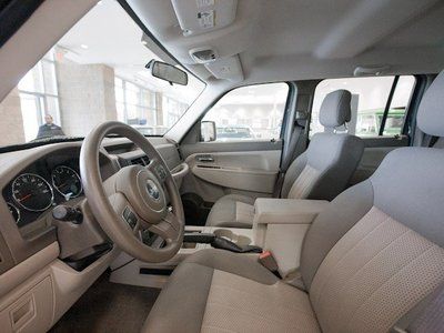 SUV 3.7L CD 3.7L V6 ENGINE Rear Wheel Drive Power Steering Temporary Spare Tire, US $15,995.00, image 11