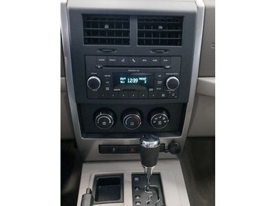 SUV 3.7L CD 3.7L V6 ENGINE Rear Wheel Drive Power Steering Temporary Spare Tire, US $15,995.00, image 13