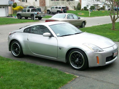 2003 nissan 350z performance coupe 2-door 3.5l