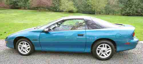 1994 Chevrolet Camaro Z28 Coupe 2-Door 5.7L, image 2