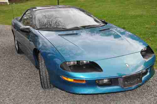 1994 Chevrolet Camaro Z28 Coupe 2-Door 5.7L, image 3