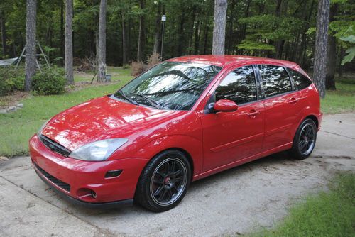 2003 ford focus zx5 hatchback 5-door 2.0l