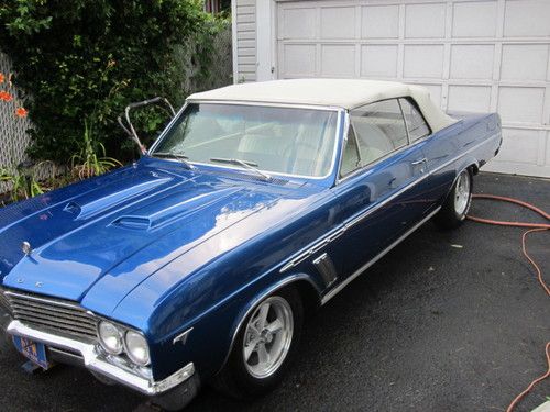 1965 buick skylark base convertible 2-door