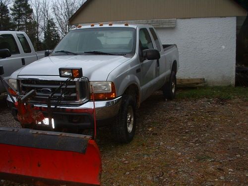 1999 f350 4x4 v10 automatic supercab with 8' western snowplow