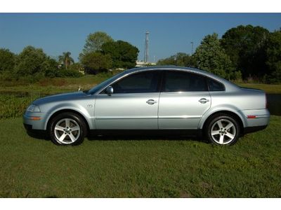 Glx one florida owner, perfect carfax, cd, v6, leather, glass sunroof