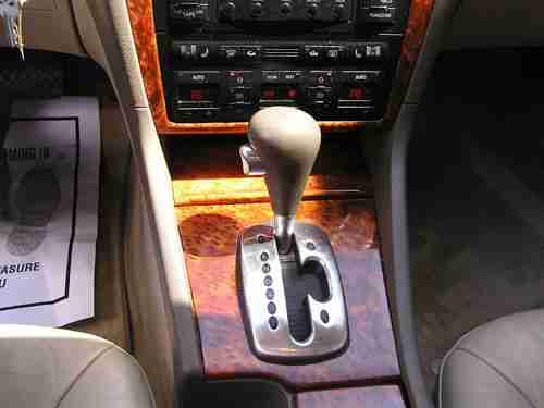2000 Audi A8 Quattro L Sedan 4-Door 4.2L, image 19