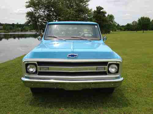 1969 chevy c-10 fleetside short bed, image 3