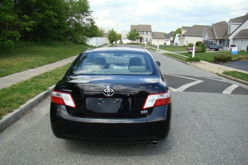 2009 Toyota Camry Hybrid Sedan 4-Door 2.4L, image 3