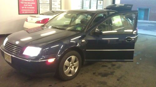 2004 volkswagen jetta gls sedan 4-door 2.0l like new!!!