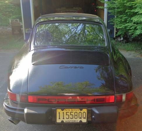 1984 Porsche 911 Carrera Coupe 2-Door 3.2L, image 4