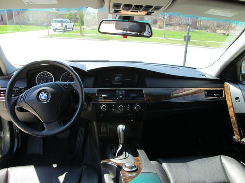 2007 BMW 525Xi LOW MILES NAVIGATION EXCELLENT CONDITION NO RESERVE, image 21
