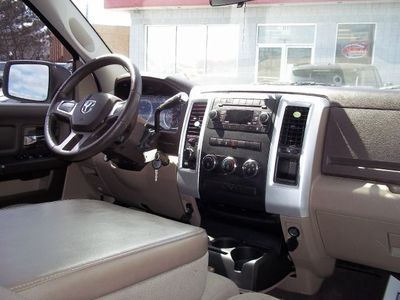 WARRANTY AND FINANCING AVAILABLE! 2011 DODGE RAM 1500 4X4 QUAD CAB, image 9