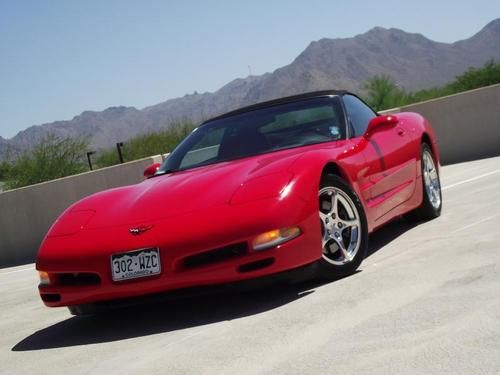 2000 chevrolet corvette base convertible 2-door 5.7l