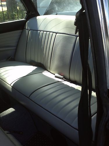 1974 BMW 2002 Schwartz Black, electric moonroof, AC, all new resto.. final sale, image 8