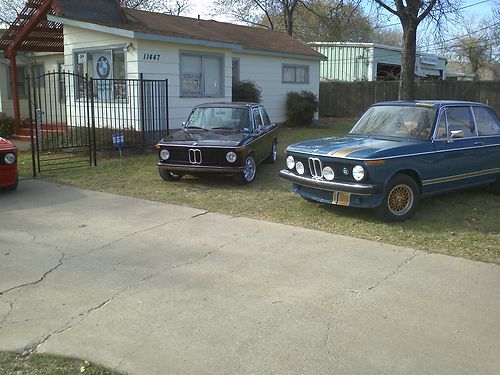 1974 BMW 2002 Schwartz Black, electric moonroof, AC, all new resto.. final sale, image 13