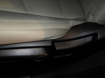 LX 2.4L Turn signal in mirrors, Traction control 1 owner no accidents leather, image 22