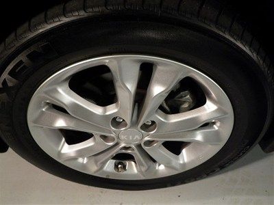 LX 2.4L Turn signal in mirrors, Traction control 1 owner no accidents leather, image 35